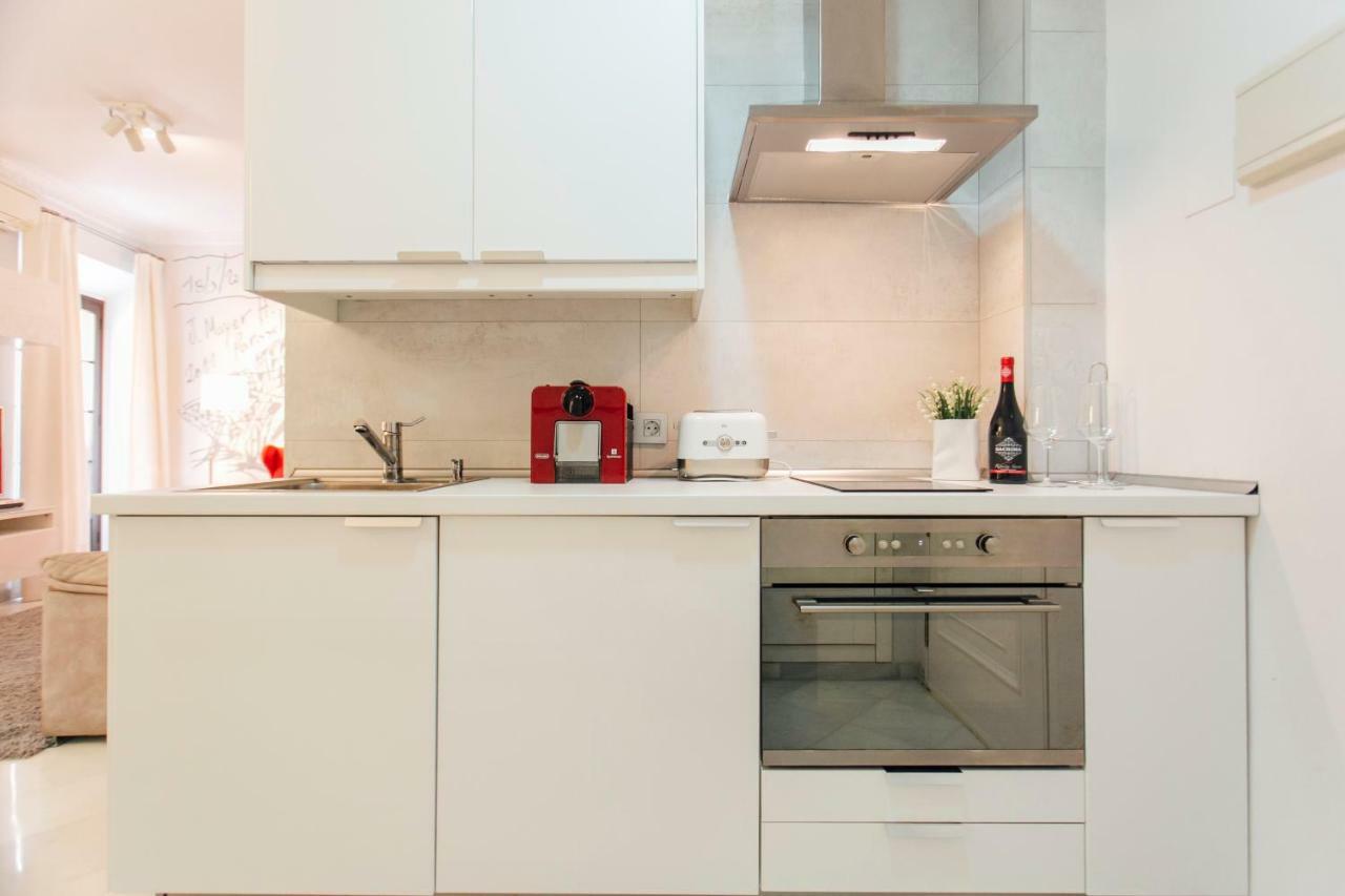 Minimalism And Modern- 2Bd 1Bth- Las Setas Seville Luaran gambar